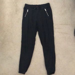 Black comfy/cute jogger pants